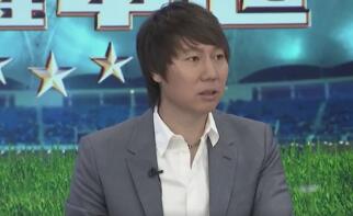 美女憋尿到极限且不能尿